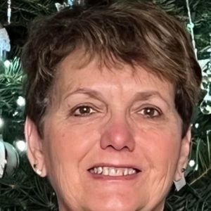 Meet your Posher, Dee